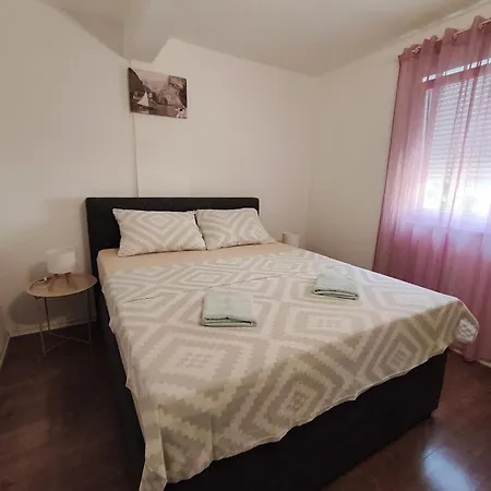Nemira * Omiš