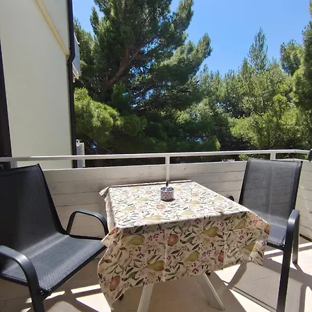 Nemira Apartment Omis