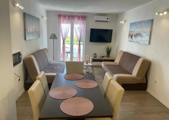 Apartman Nemira *